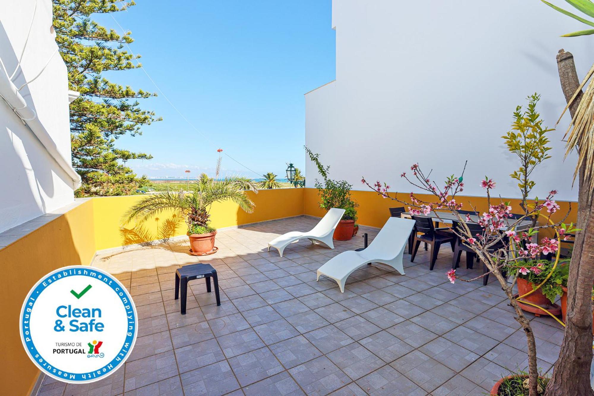 Apartment C25 - Town Center In